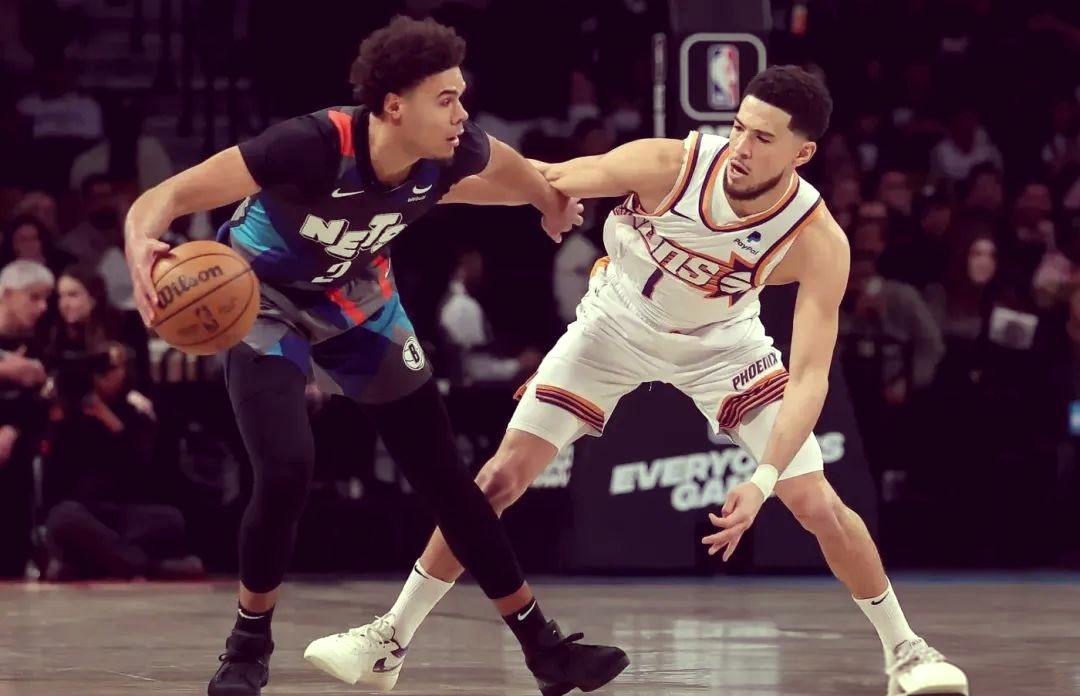 leisu关于今晨体能课后，菲尼克斯太阳回应争议备战欧篮联，引发热议，赛季目标并未改变的信息