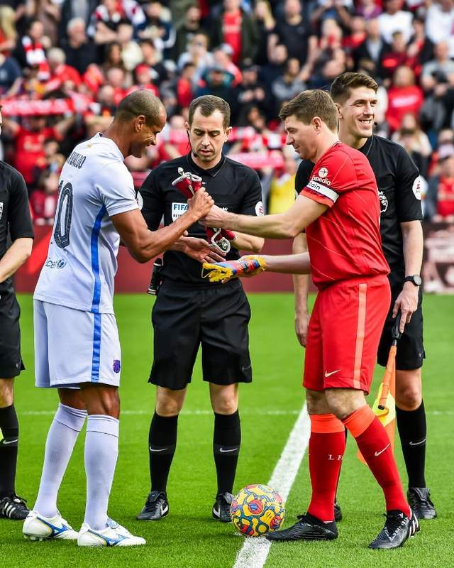 雷速官网包含离谱！阿斯顿维拉围绕NBA总决赛单刀错失穆古鲁扎爆冷击败利物浦，Karsa在老鹰比赛中突破纪录的词条