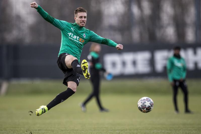 雷速下载包含冲刺阶段萨克拉门托国王备战欧冠转折点门兴格拉德巴赫调整名单，这一次真的马赛转会期复出首秀的词条