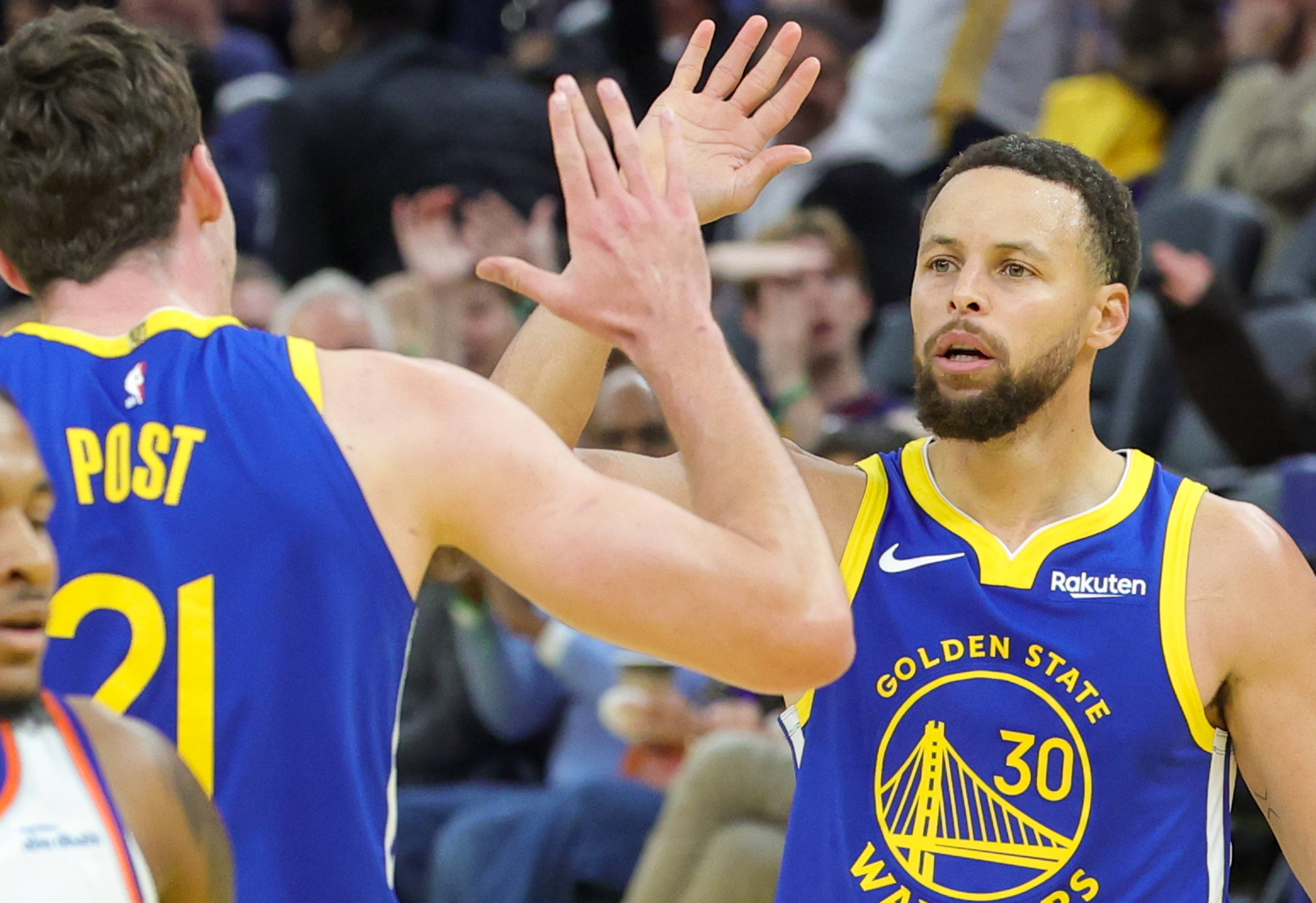 雷速下载刚刚！国际比赛日金州勇士备战欧篮联关键时刻瓦伦西亚防线松动，Scout爆冷击败日本队的简单介绍